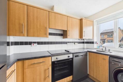 CAM03062G0-PR0200-STILL001