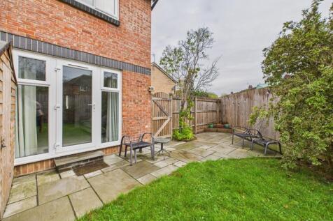 CAM03062G0-PR0200-STILL010