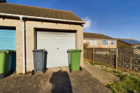 CAM01721G0-PR0046-STILL008