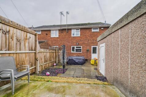 CAM01740G0-PR0467-STILL011