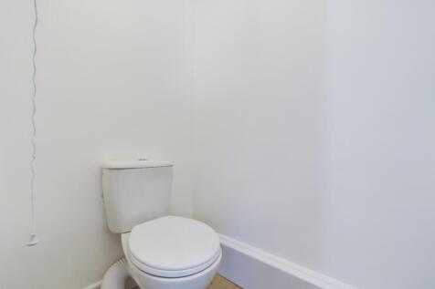 CAM01740G0-PR0086-STILL002