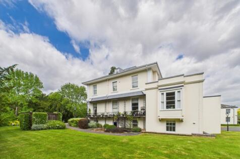 CAM01740G0-PR0391-STILL028