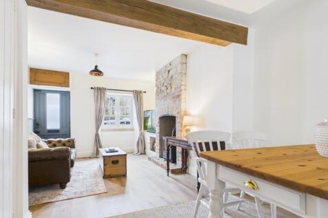 CAM01740G0-PR0445-STILL003