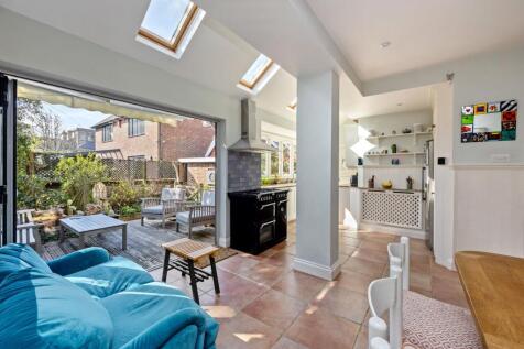 Property Image 9