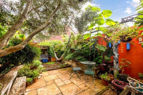 Property Image 4