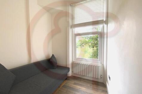 Bedroom 2-1.jpg