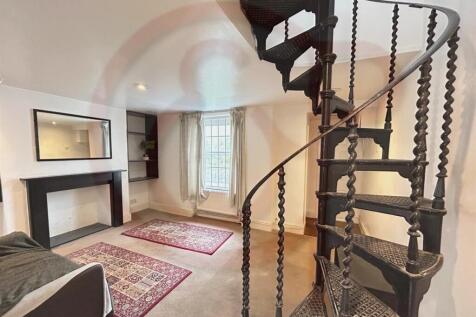 Downstairs reception 2.jpg