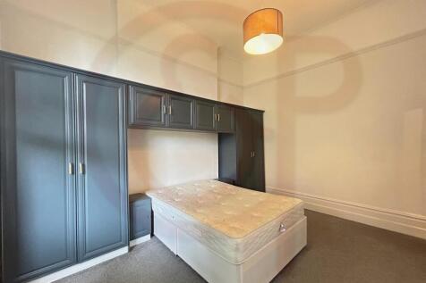 Bedroom 2.jpg