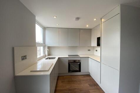 F5 Kitchen.jpg