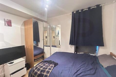 Bedroom.jpg