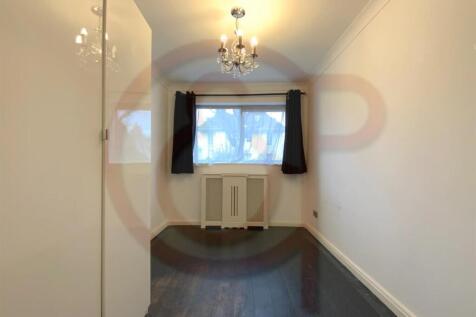 3rd bedroom.jpg
