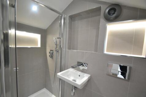 Master bathroom.jpg