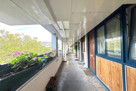 Communal hallway.jpg