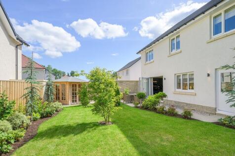 pinefields, livingston