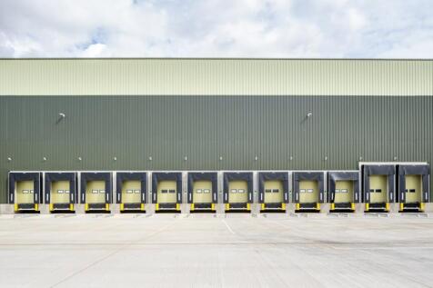 Horizon 7 docks yard.jpg