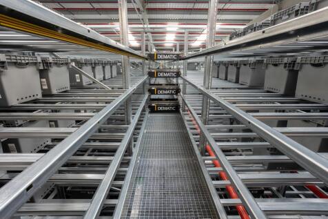 18424  Fradley Park 49 1.jpg