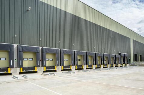 Unit 8 docks yard.jpg