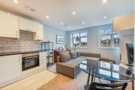 Open-Plan Lounge