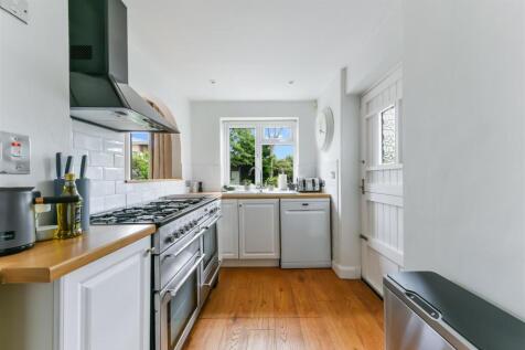Kitchen.jpg
