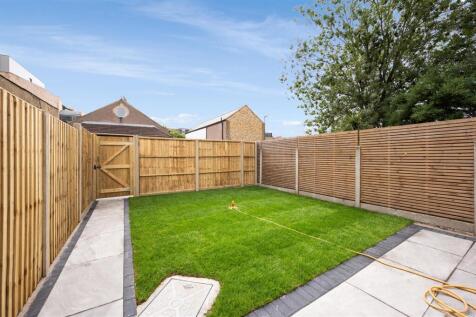 HARTFIELD CRESCENT-18.jpg
