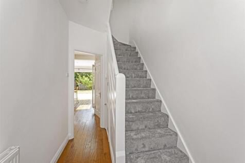 Phyllis Avenue - 4.jpg