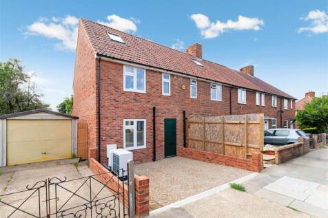 ABBOTSBURY ROAD, 228A-47.jpg