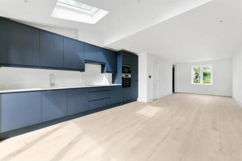 ABBOTSBURY ROAD, 228A-9.jpg