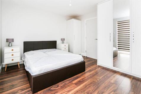 BEDROOM2.JPG