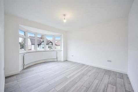 BELMONT AVENUE (7).jpg