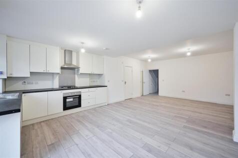 BELMONT AVENUE (2).jpg