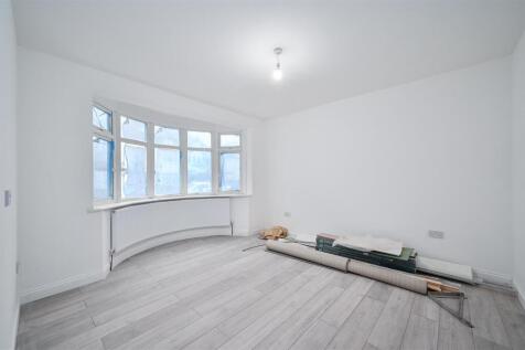 BELMONT AVENUE (4).jpg