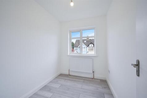 BELMONT AVENUE (8).jpg