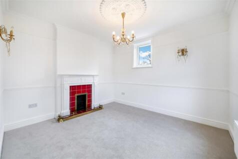 GLASTONBURY ROAD, 113-11.jpg