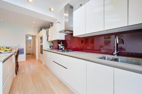 VERNON AVENUE (1).jpg