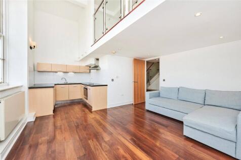 Kitchen/Reception