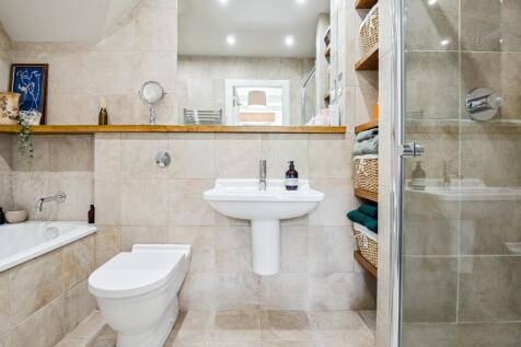 Master Ensuite