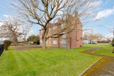 Lyle Court
