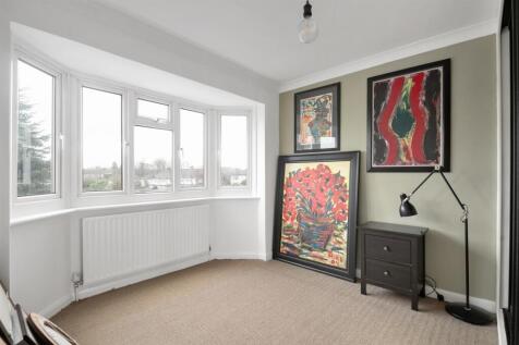 Wolsey Crescent