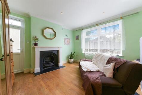 Ravensbury Avenue
