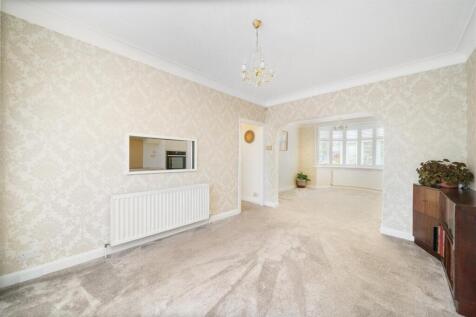 Buckleigh Avenue