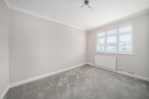 Buckleigh Avenue