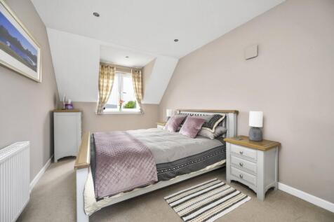 Lily Lodge