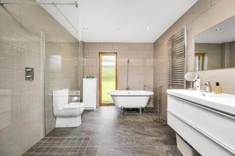 Ensuite Bathroom