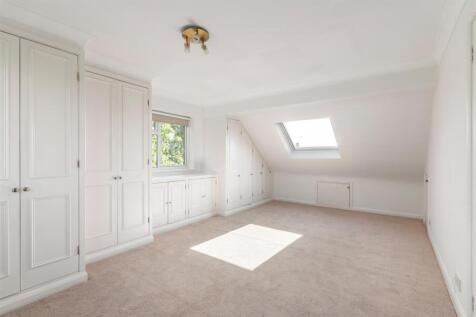 Extended Principal Bedroom