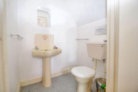 En-suite W.C.