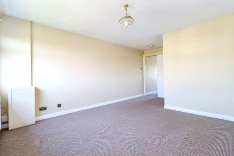 Living room (2)