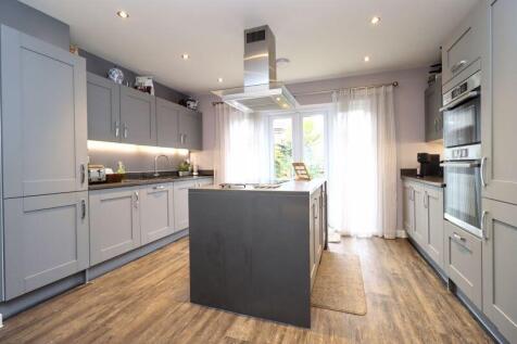 Kitchen (2)