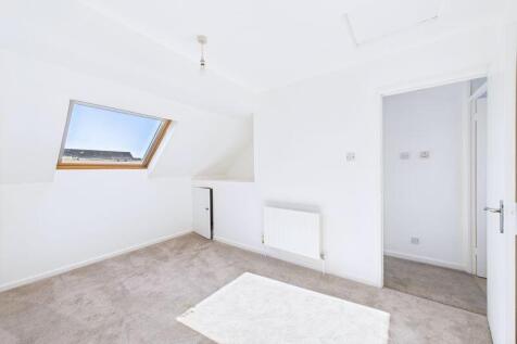 Bedroom side