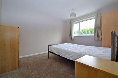 Bedroom (2)