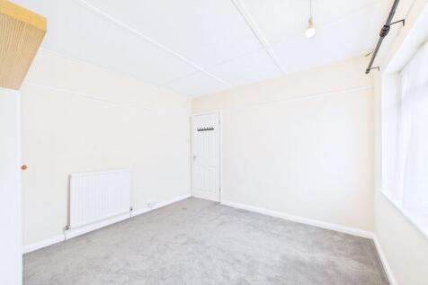 Bedroom 1 side